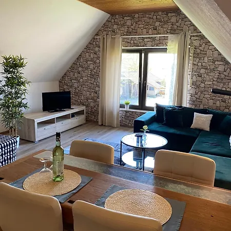 Niederrhein-oase 케베라어